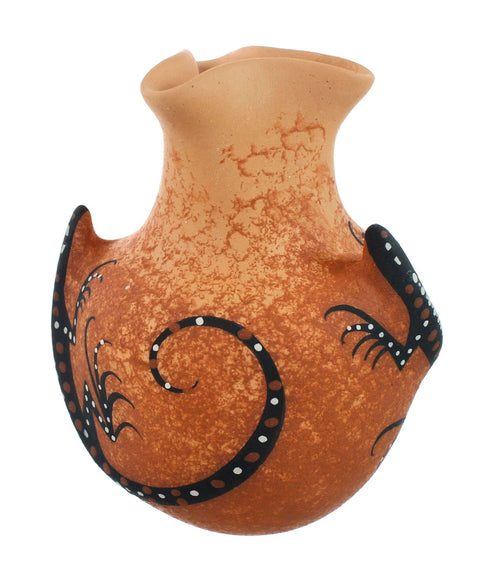 Zuni Indian Gecko Pottery Hand Crafted By Artist Lorenda Cellicion SN20023